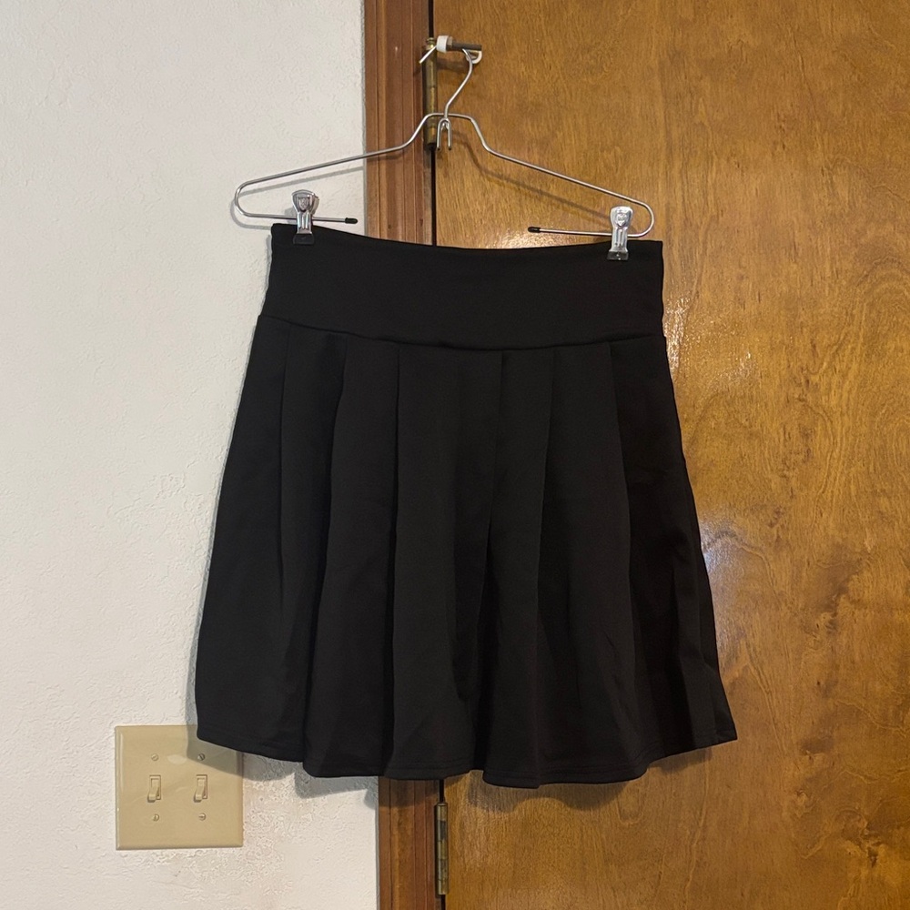 Elegant Black Women's Skirt